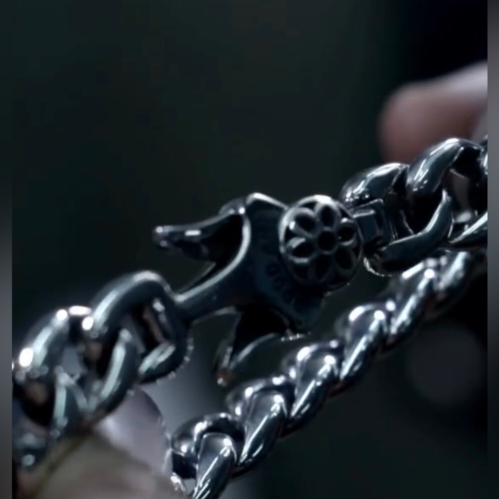Good Art Hlywd (2001) Silver Curb Chain Bracelet - Picture 7 of 16